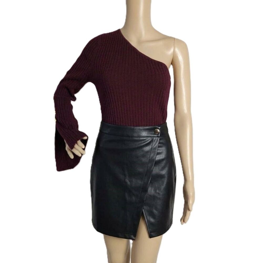 AQUA 100% Cashmere Convertible One-Shoulder Ribbed Sweater Burgundy - Small NWT